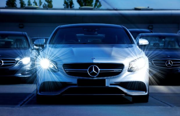 Sporty Mercedes Coupe CLS 440 HP